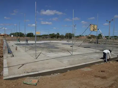 Construção de Quadra Imagem